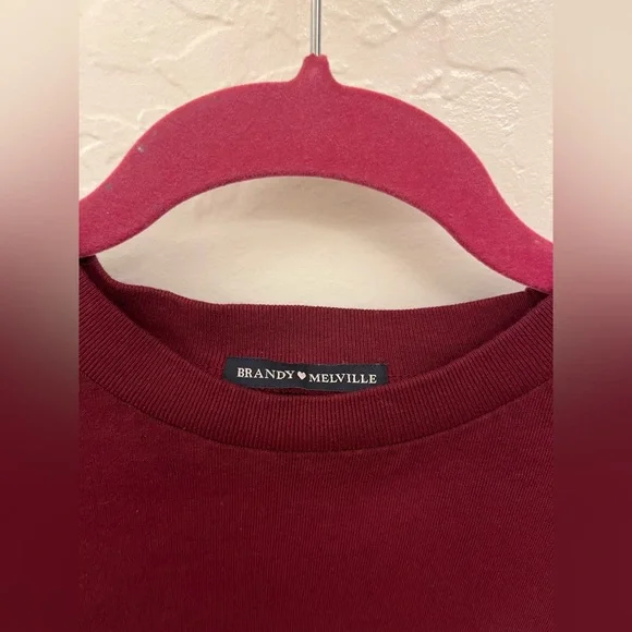 Brandy Melville maroon baby tee crop top shirt - Picture 7 of 7
